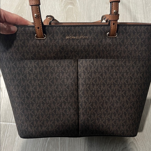 Authentic Michael Kors Dark Brown Signature Tote - Picture 2 of 5